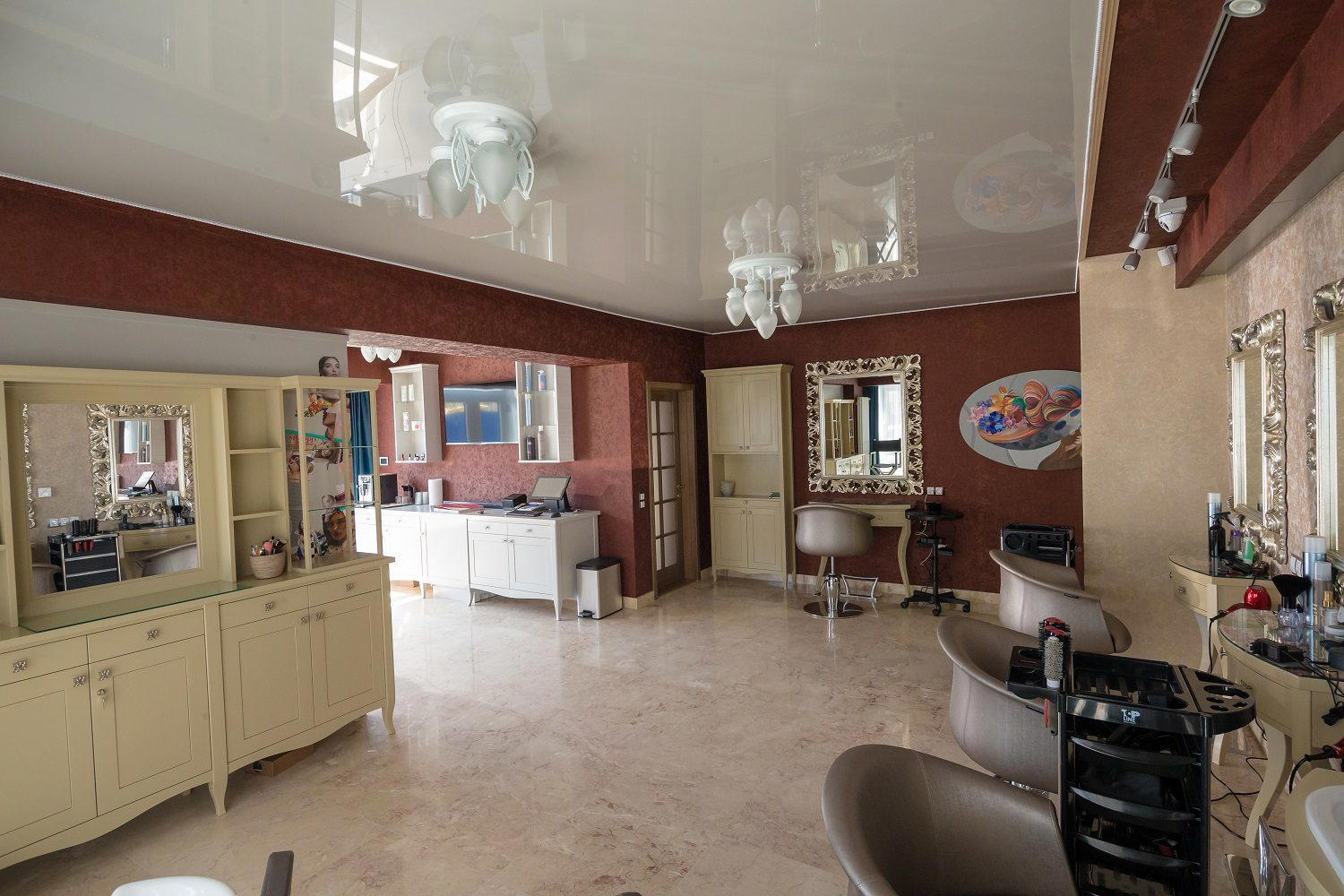 Isabela Studio
