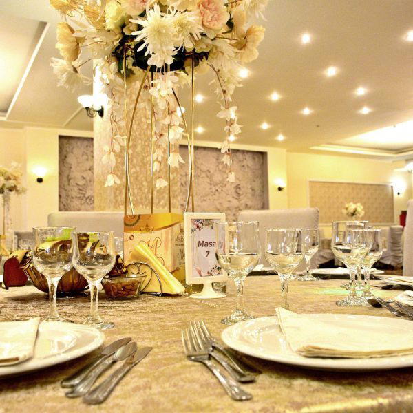 Salon Majestic