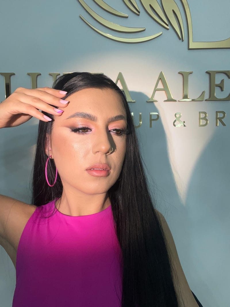 Luiza Alexandru Make-up & Brow Artist
