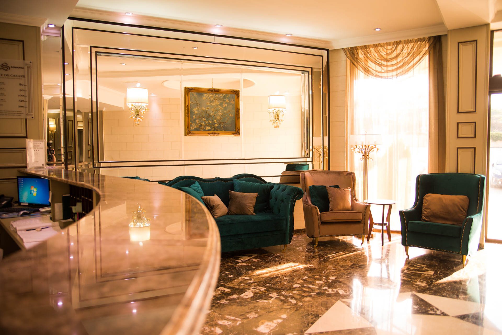 Hotel Sandoria