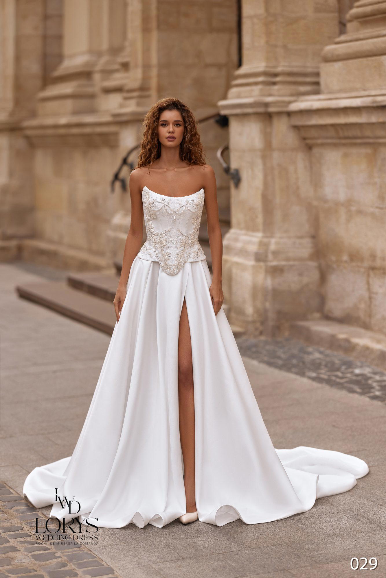 Lorys Wedding Dress