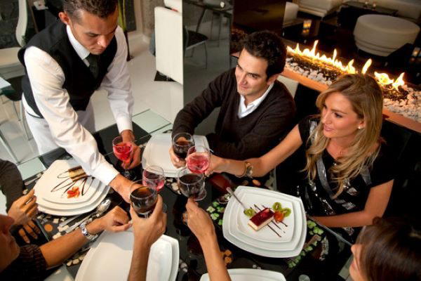 Casa cu Brazi - Firma Catering, Catering Evenimente Iasi. Meniul Zilei, Restaurant Parastas Iasi