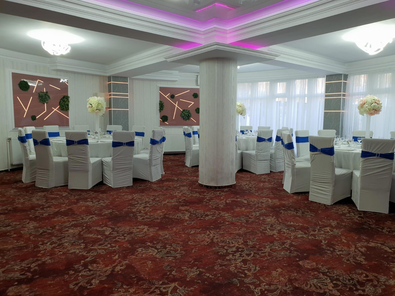 Salon Royal Events