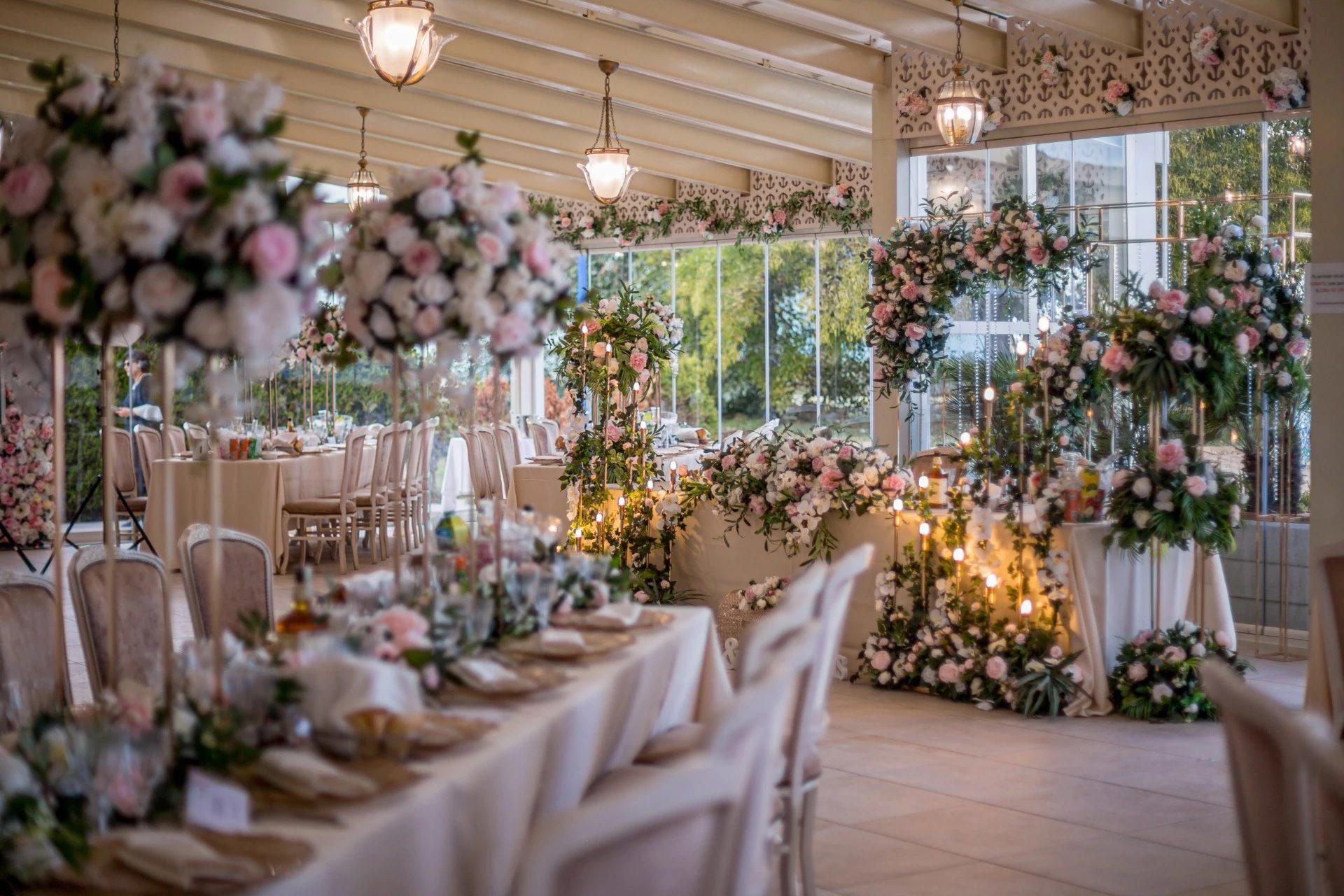 Amera Events - Decoratiuni evenimente & aranjamente florale Constanta