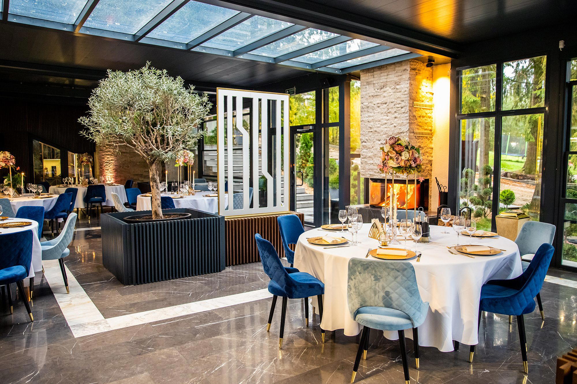 Elexus Evenimente - Restaurant nunta Poiana Brasov