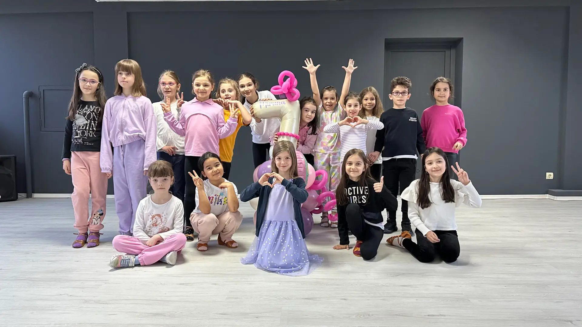 Empire Dance Constanta - Cursuri de Dans